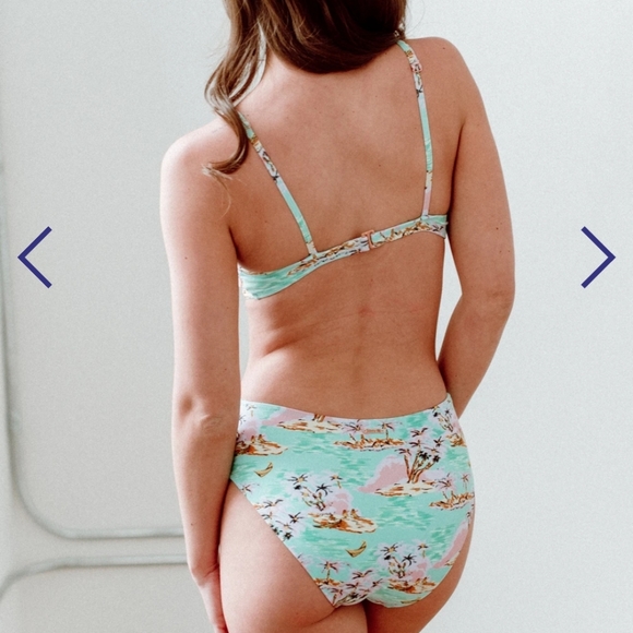 NWT OnePiece Swimming Suit 🌸 - Picture 6 of 6